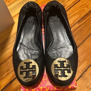 Tory Burch Reva Flat
